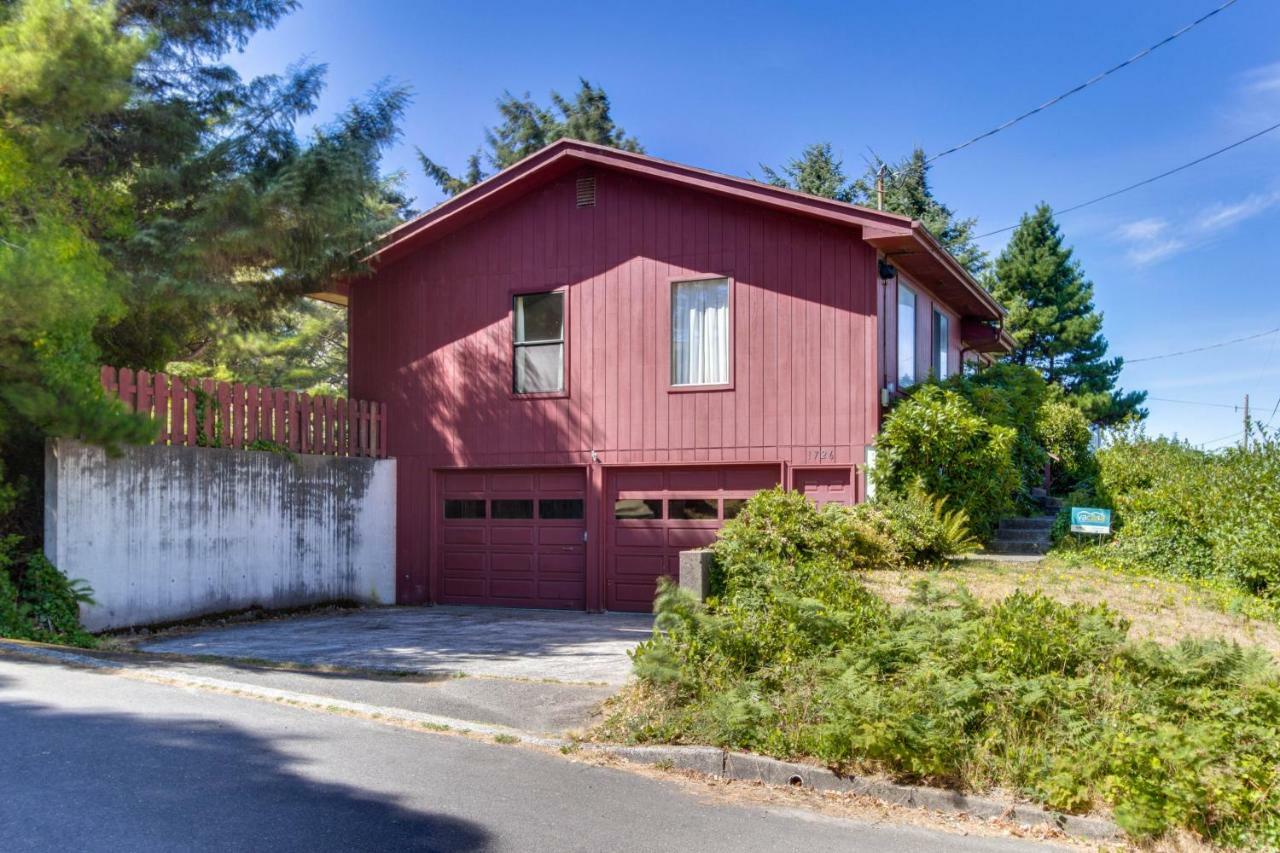 The Eagle'S Nest Apartamento Lincoln City Exterior foto